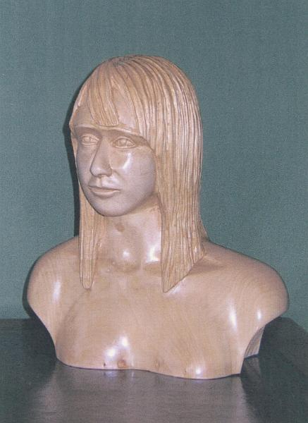 Lauren.jpg - "Lauren" - by Colin Etherington Lime - 3/4 lifesize.