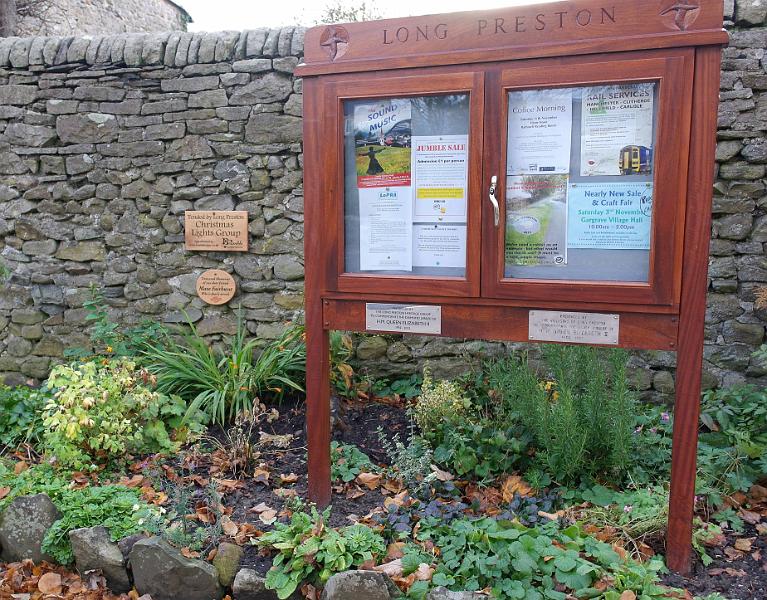 NB23.jpg - Final touch is the fixing of the plaques.