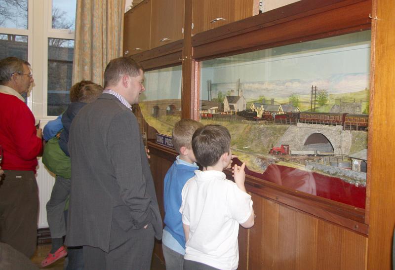 friday_1.jpg - Admiring the model after the unveiling on Friday evening.