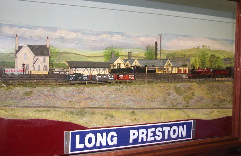 model_1.jpg - Showing the station.  There are more photographs of the model when it was on show in July 2009:  http://www.longpreston.info/heritage_project/events/rail_exhibition.html  Even going diagonally across the hall there was only room to display about a fifth of the full layout!